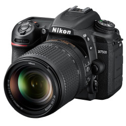 CAMARA NIKON D7500 DSLR + LENTE 18-140MM F/3.5-5.6G AF-S DX NIKKOR ED VR