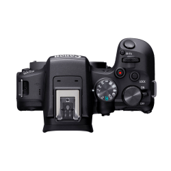 CAMARA CANON R10 + LENTE RF-S 18-45 f/4.5-6.3 IS STM